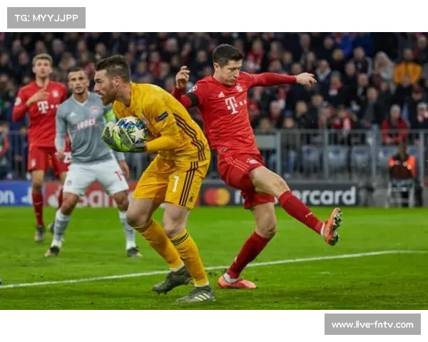 中小球队如何对抗豪门：定位球与高压逼抢成利器